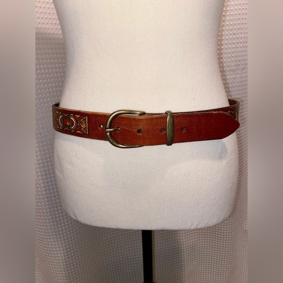 Women’s PIERO brown with hand painted carved Ethnic patterns leather belt Sz 32 - Picture 8 of 15